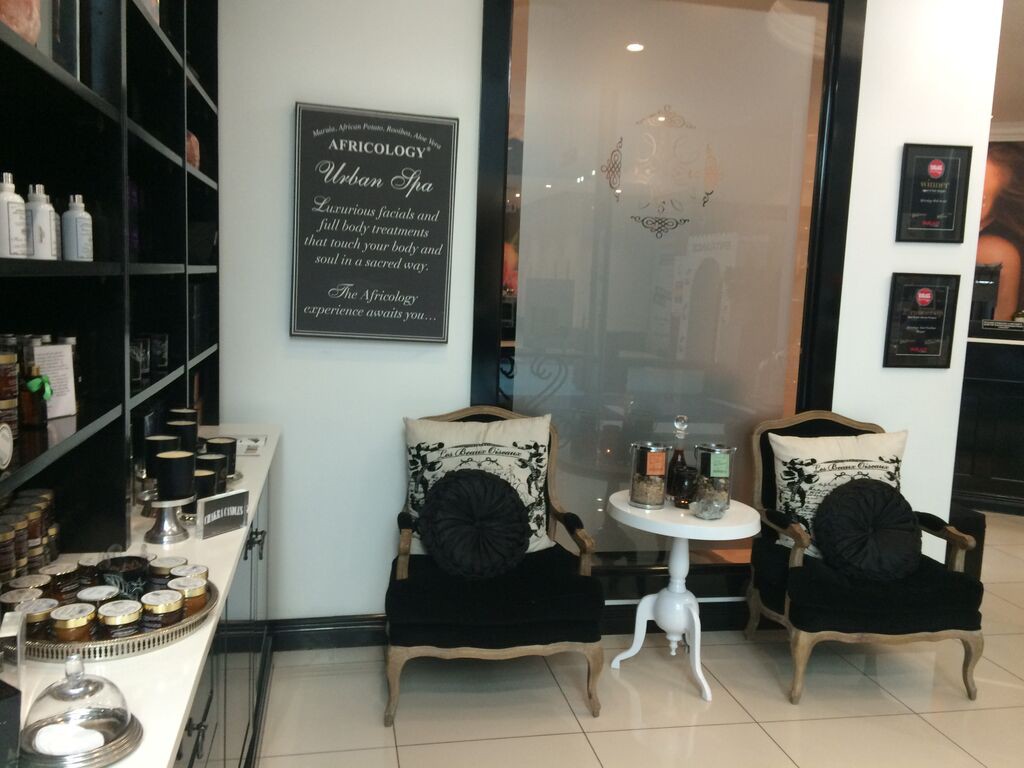 africology-spa-rosebank-waiting-area