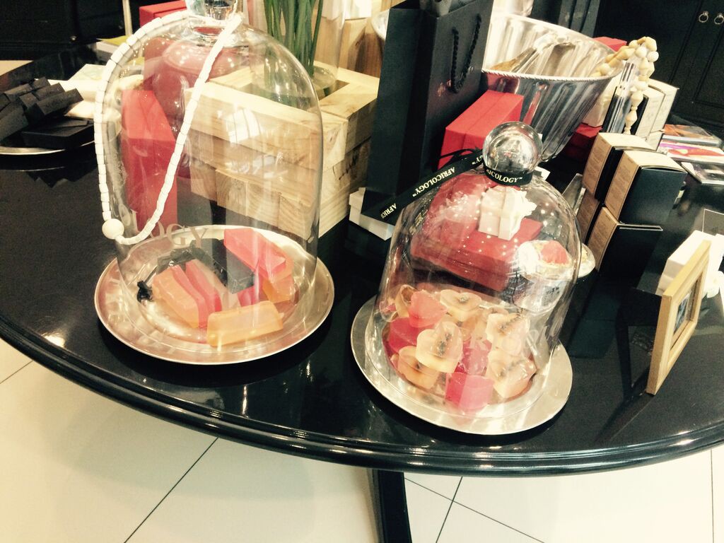 africology-spa-soap-display
